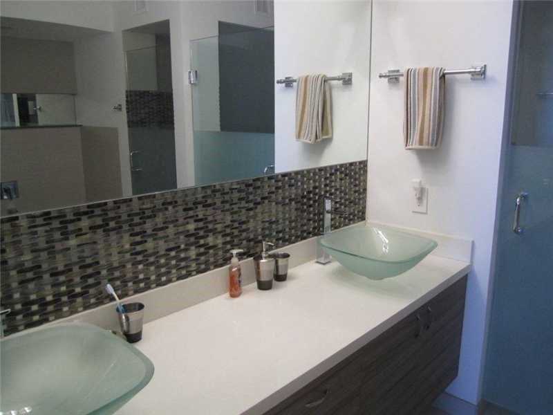 170OCEAN LN DR, Key Biscayne, FL 33149