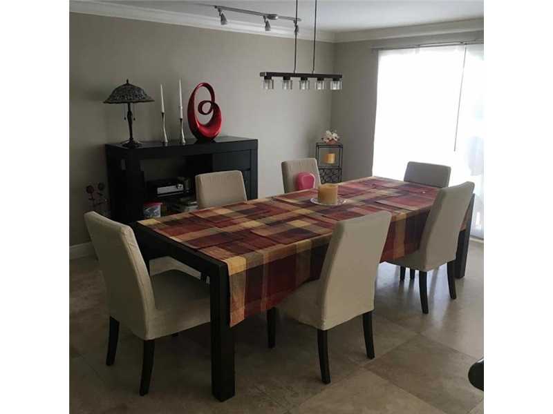 677Hampton Ln, Key Biscayne, FL 33149