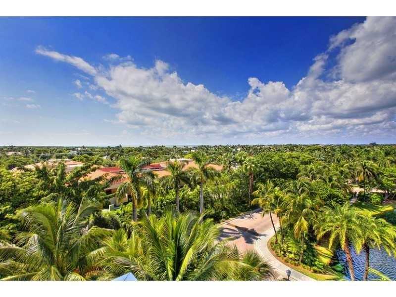 765CRANDON BL, Key Biscayne, FL 33149