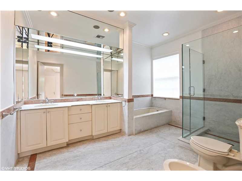 710 South Mashta Dr, Key Biscayne, FL 33149