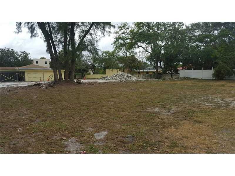 919 NW 62nd St, Miami, FL 33150