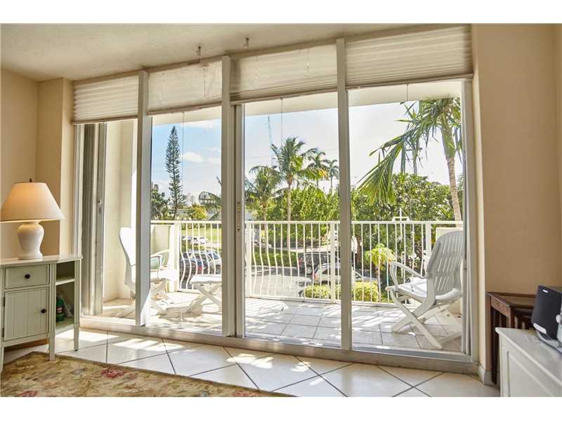 10350 West Bay Harbor Dr, Bay Harbor Islands, FL 33154