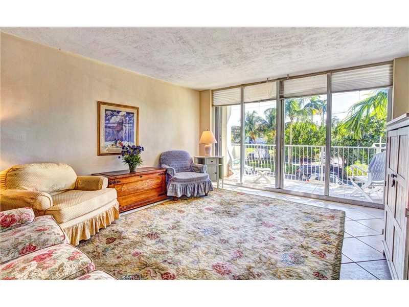 10350 West Bay Harbor Dr, Bay Harbor Islands, FL 33154