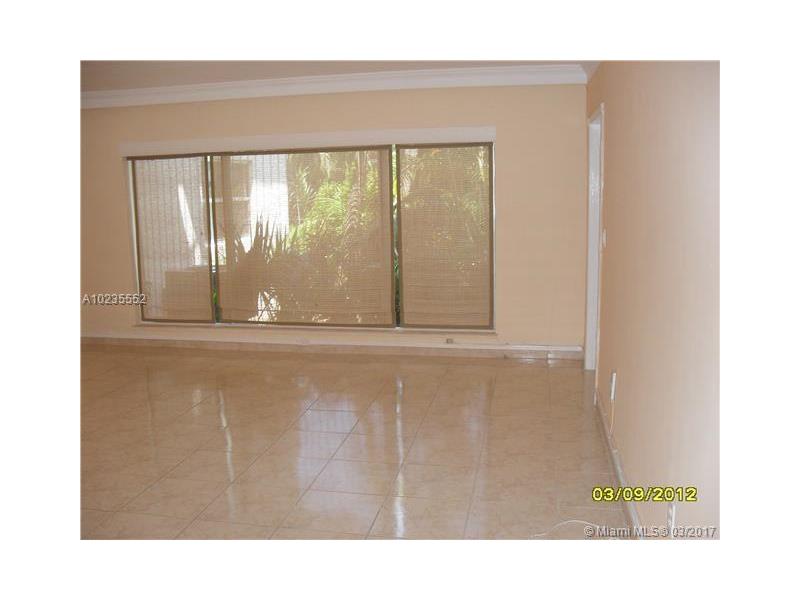 50Park Dr, Bal Harbour, FL 33154