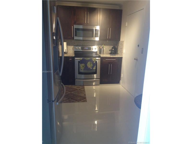 100191st St, Bay Harbor Islands, FL 33154