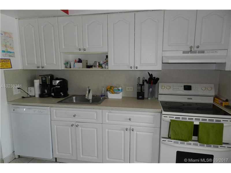 107593rd St, Bay Harbor Islands, FL 33154
