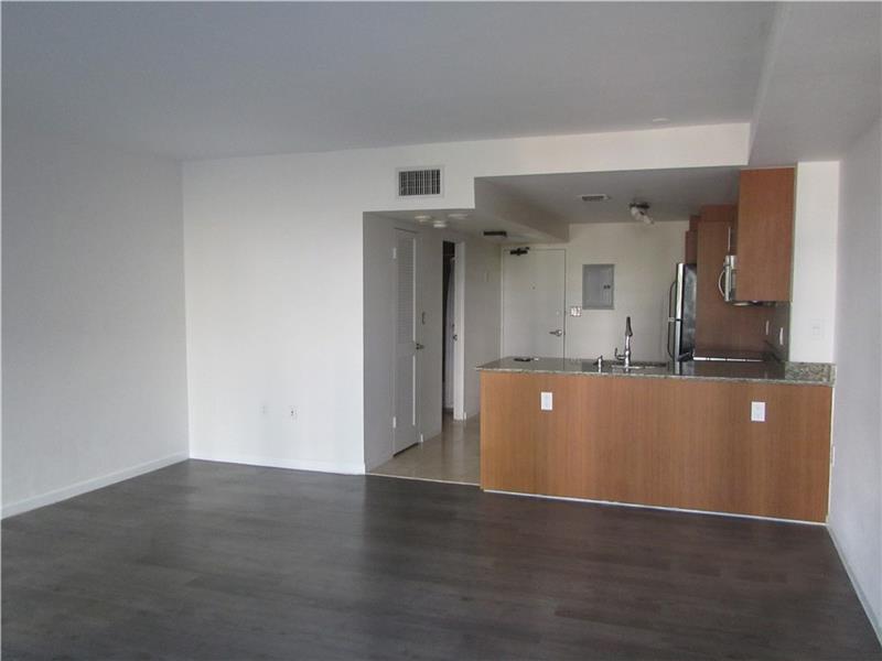 10275COLLINS AV, Bal Harbour, FL 33154