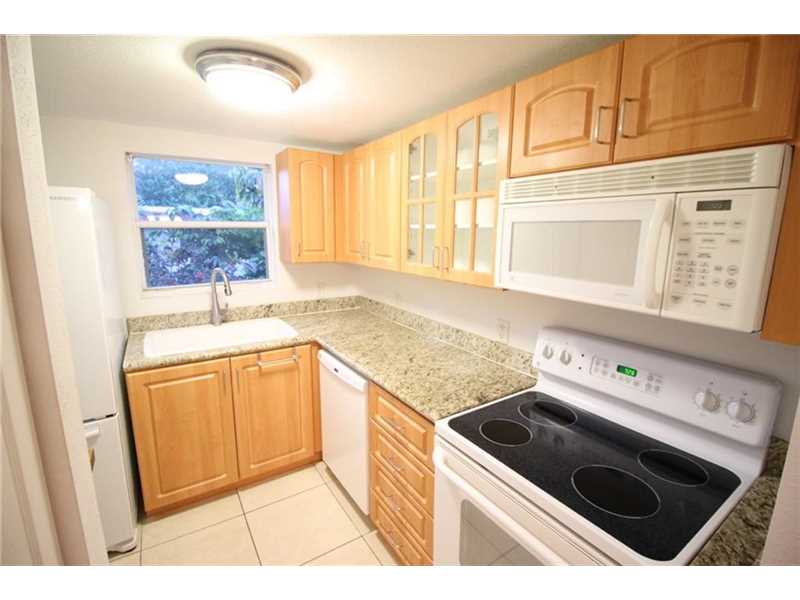 115099th St, Bay Harbor Islands, FL 33154