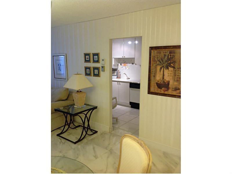 9273Collins Ave, Surfside, FL 33154