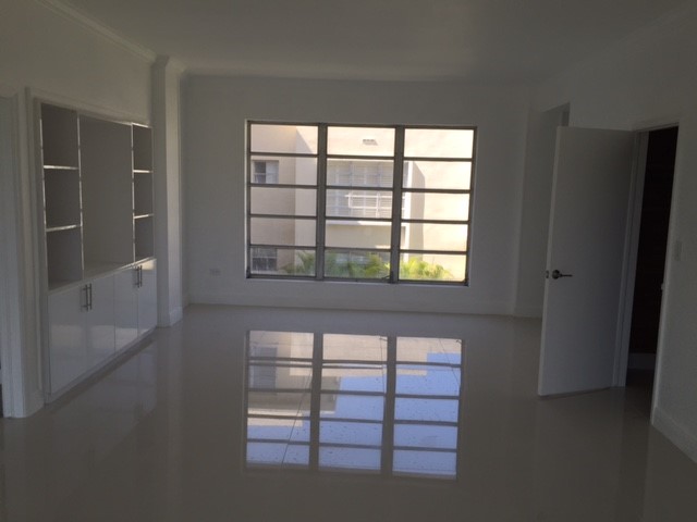 9914 COLLINS AV, Bal Harbour, FL 33154