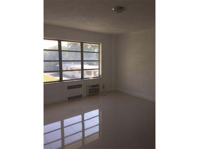 9914 COLLINS AV, Bal Harbour, FL 33154
