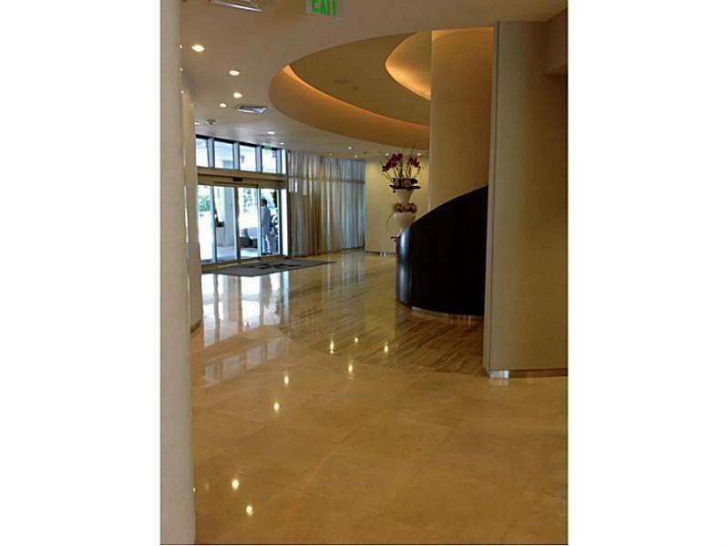 10275COLLINS AV, Bal Harbour, FL 33154