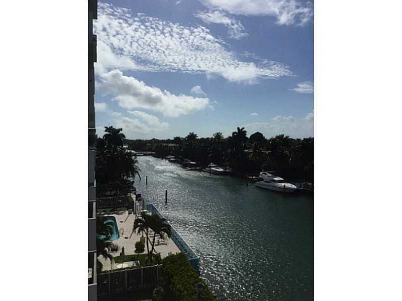 9800 West Bay Harbor Dr, Bay Harbor Islands, FL 33154