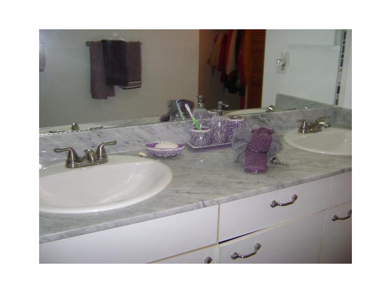 9341COLLINS AV, Surfside, FL 33154