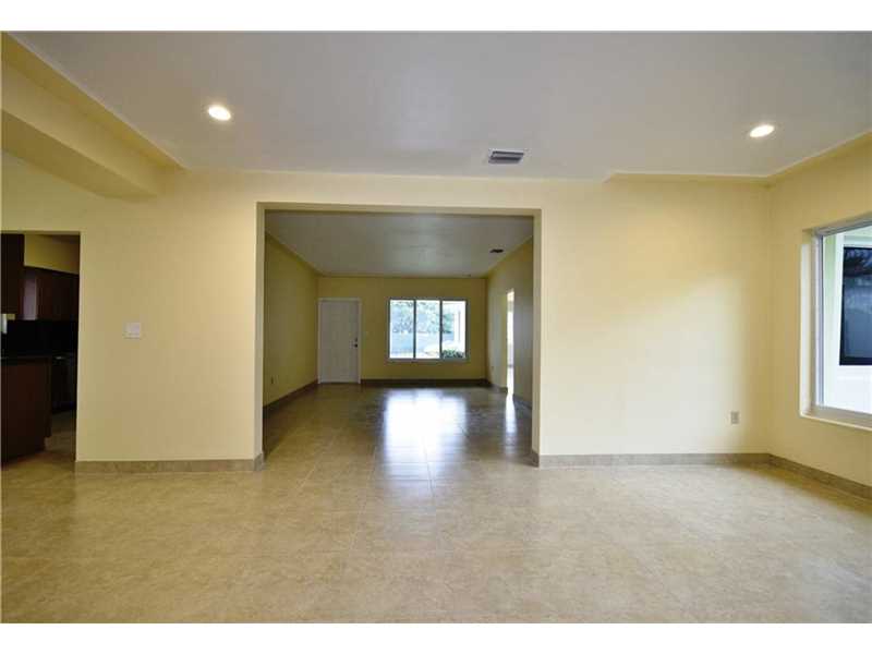 9256Dickens Ave, Surfside, FL 33154