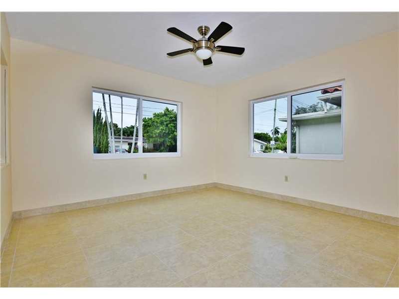 9256Dickens Ave, Surfside, FL 33154