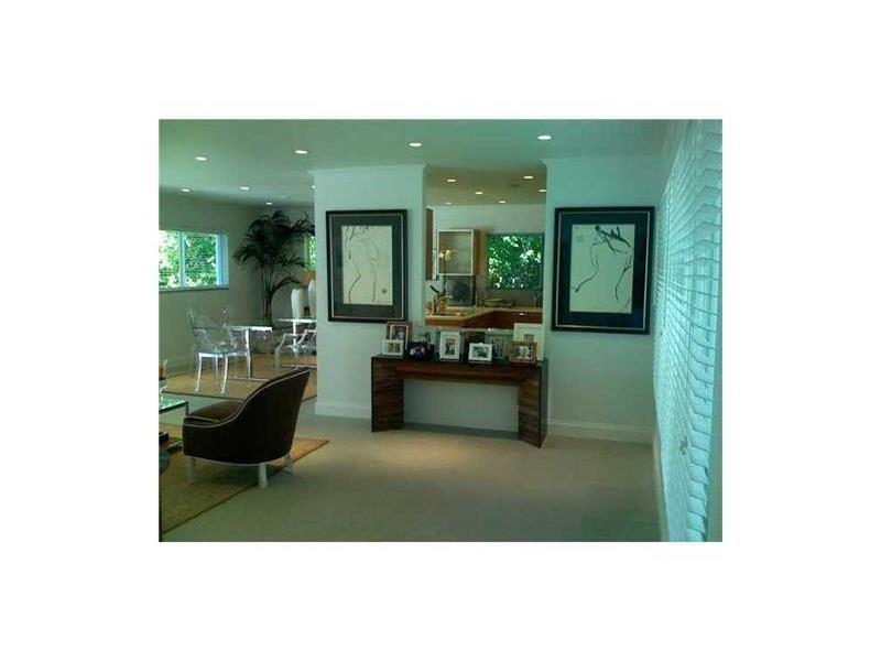 123096th St, Bay Harbor Islands, FL 33154