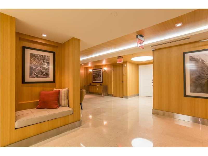 9400 West Bay Harbor Dr, Bay Harbor Islands, FL 33154