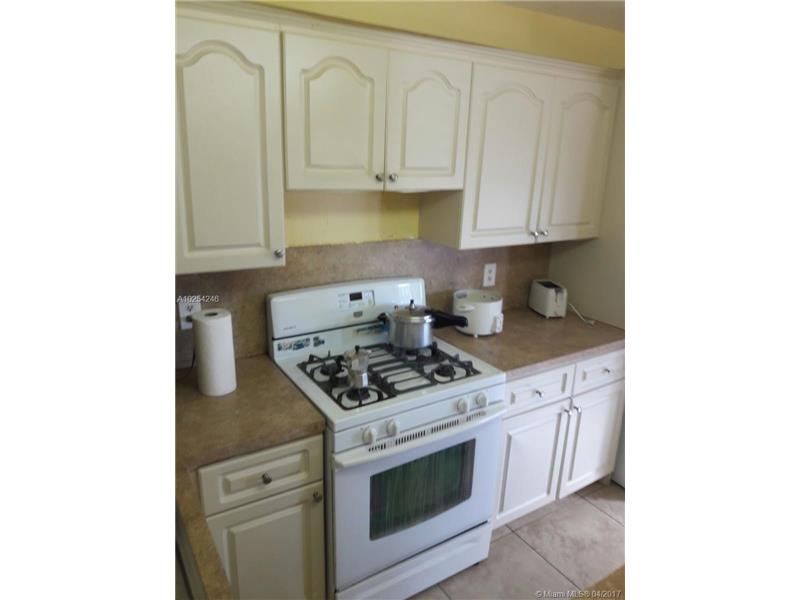 7000 Southwest 23rd St, Miami, FL 33155