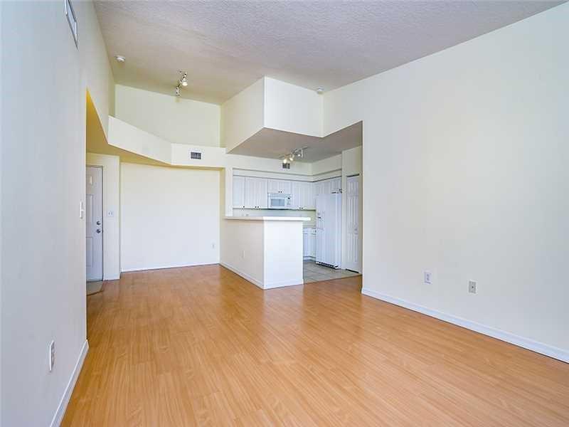 6821 Southwest 44th St, Miami, FL 33155