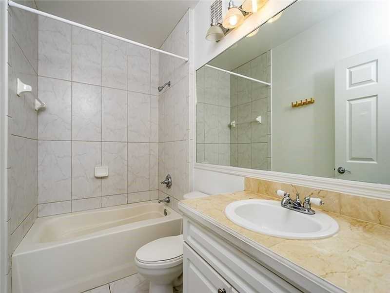 6821 Southwest 44th St, Miami, FL 33155