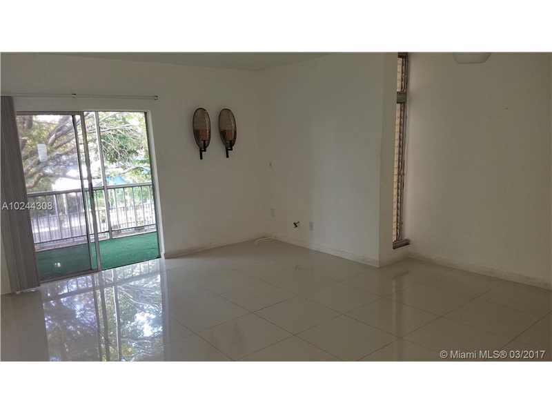 9175 Southwest 77th Ave, Miami, FL 33156