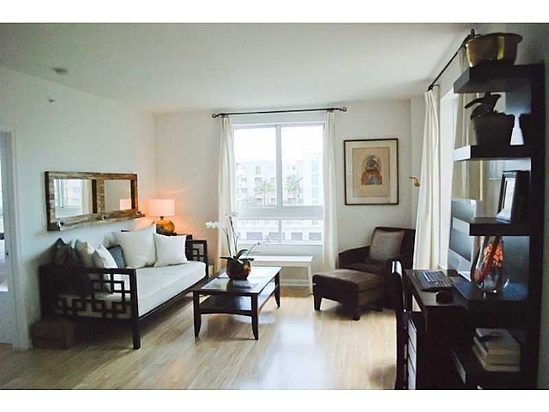 7355 Southwest 89th St, Miami, FL 33156