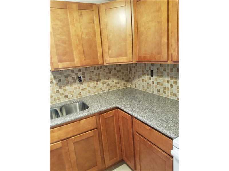 9143 Southwest 77th Ave, Miami, FL 33156