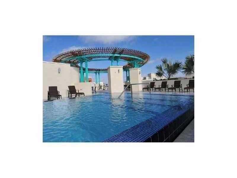 7290 Southwest 90th St, Miami, FL 33156