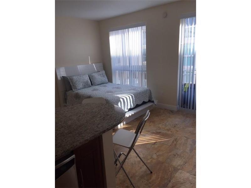 7290 Southwest 90th St, Miami, FL 33156