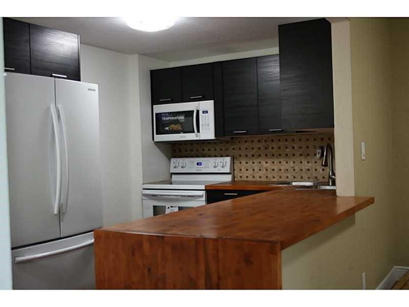9001 Southwest 77th Ave, Miami, FL 33156