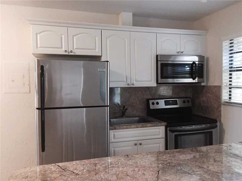9751Wayne Ave, Palmetto Bay, FL 33157