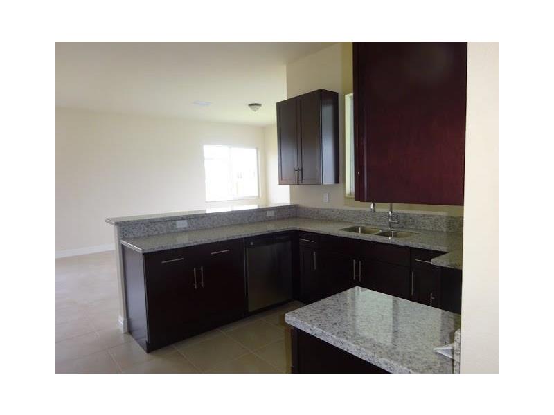 9334 Southwest 173rd Ter, Miami, FL 33157