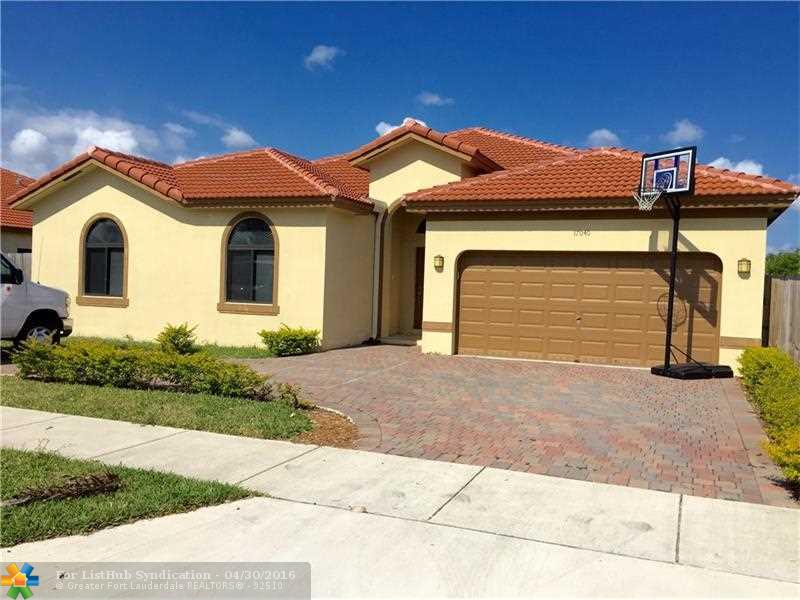 17040 SW 92 CT, Palmetto Bay, FL 33157