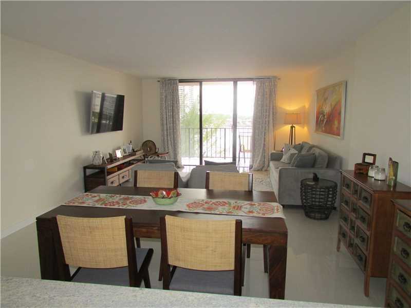 18151 Northeast 31st Ct, Aventura, FL 33160