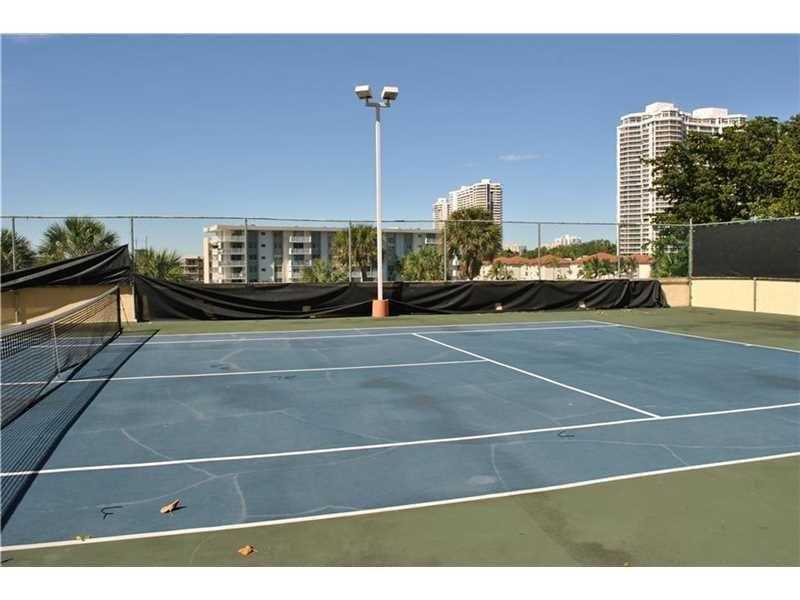 290174th St, Sunny Isles Beach, FL 33160