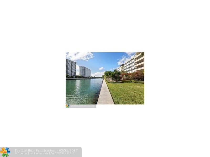 220 E Kings Point Dr 107, Sunny Isles Beach, FL 33160