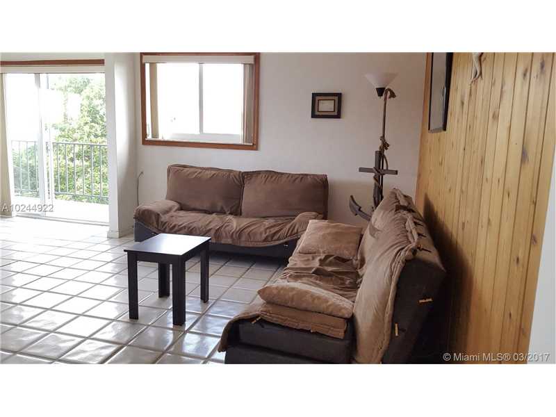3860 Northeast 170th St, North Miami Beach, FL 33160