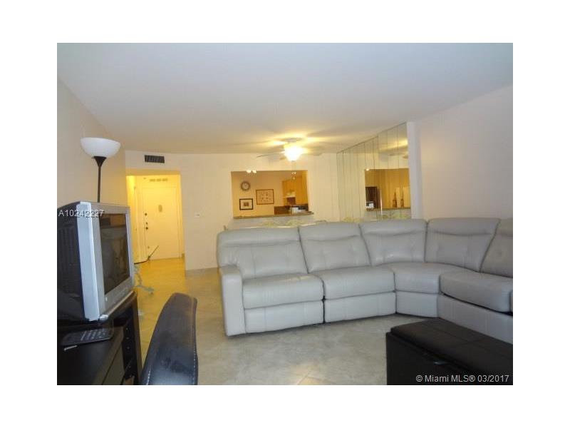 2780 Northeast 183 ST, Aventura, FL 33160