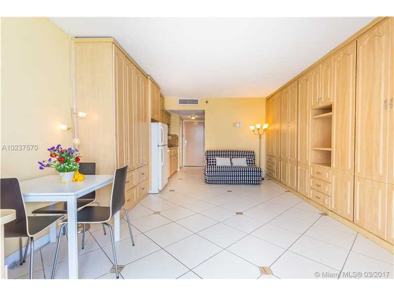 19201Collins Ave, Sunny Isles Beach, FL 33160