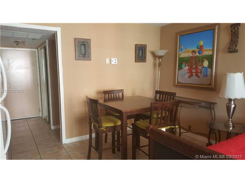 19201Collins Ave, Sunny Isles Beach, FL 33160