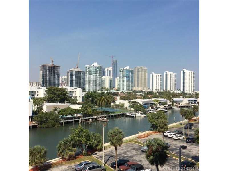 400Kings Point Dr, Sunny Isles Beach, FL 33160