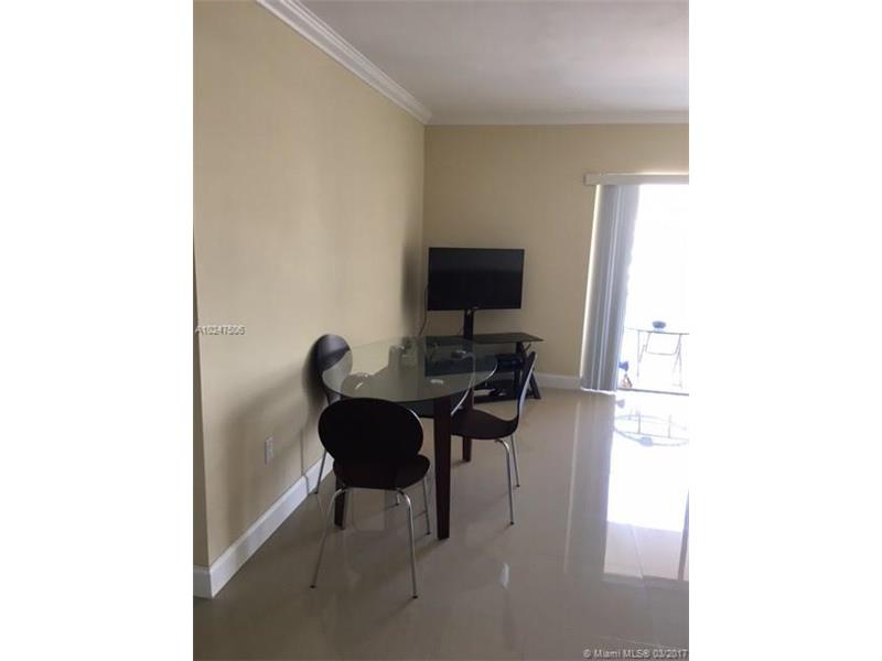 400Kings Point Dr, Sunny Isles Beach, FL 33160