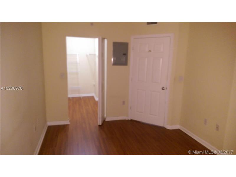 17145 North Bay Rd, Sunny Isles Beach, FL 33160