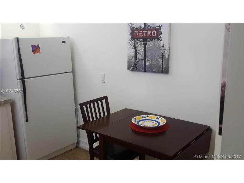 2801 Northeast 183rd St, North Miami Beach, FL 33160