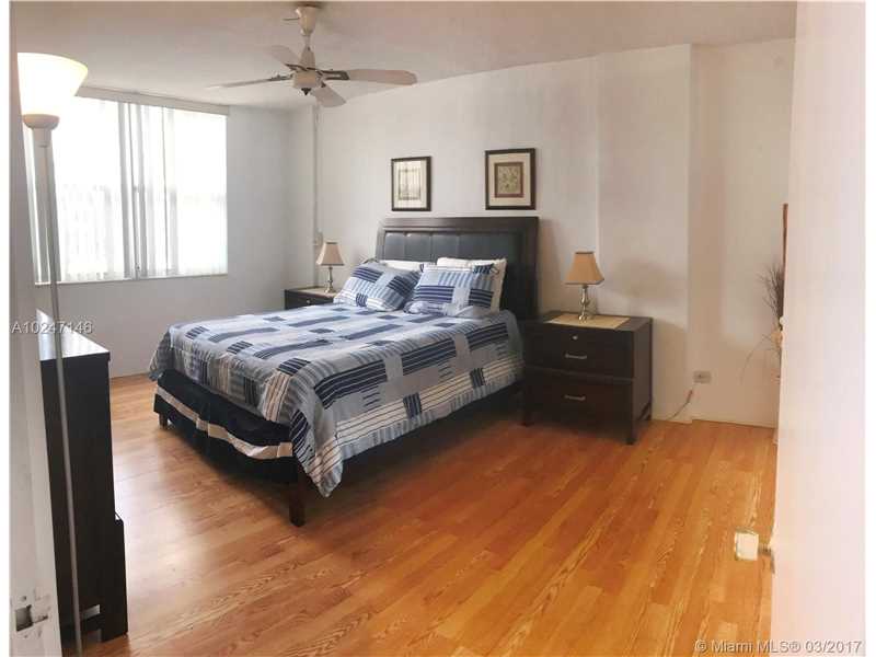 3660 Northeast 166th St, North Miami Beach, FL 33160