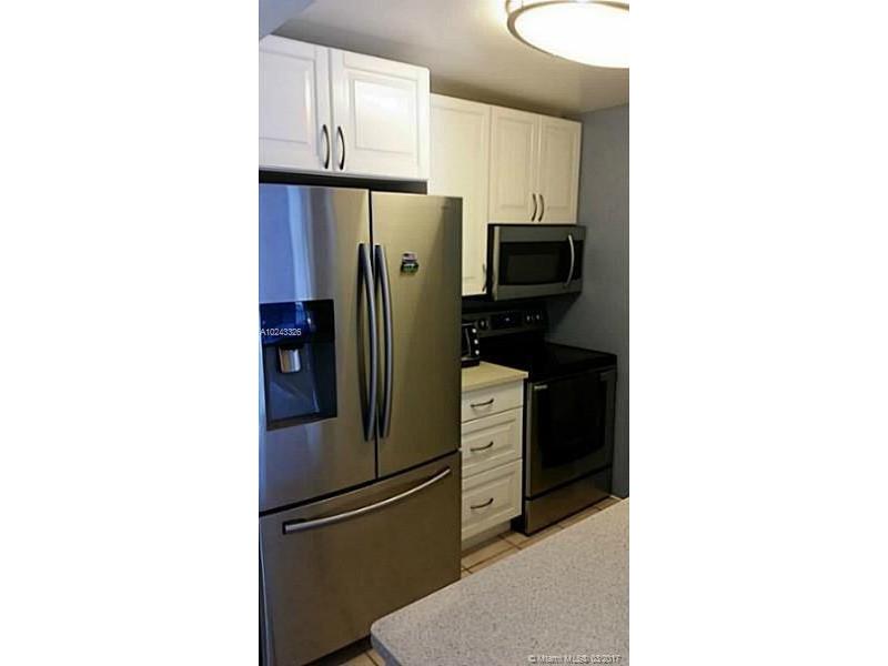 3868 Northeast 169th St, North Miami Beach, FL 33160