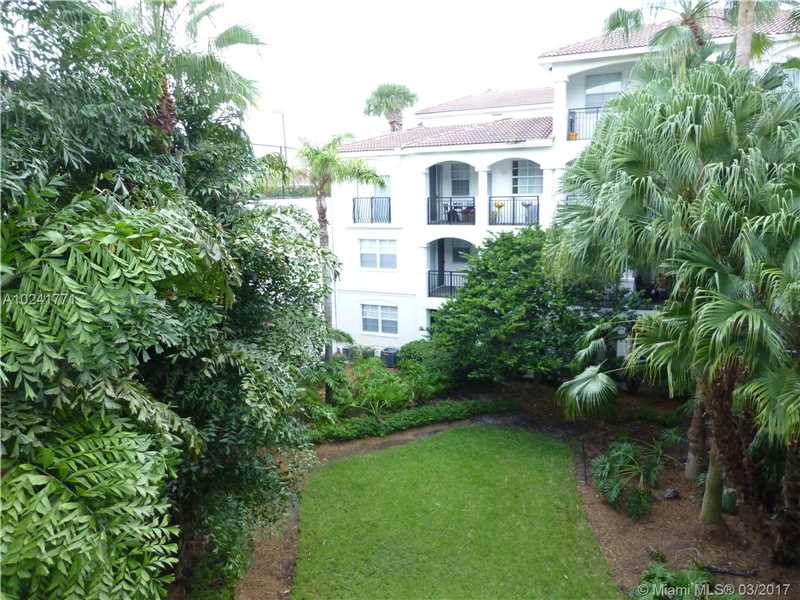3245 Northeast 184th St, Aventura, FL 33160