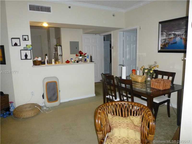 3245 Northeast 184th St, Aventura, FL 33160