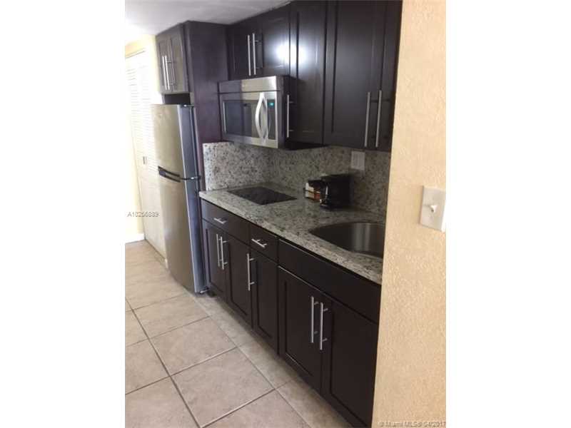 19201Collins Ave, Sunny Isles Beach, FL 33160